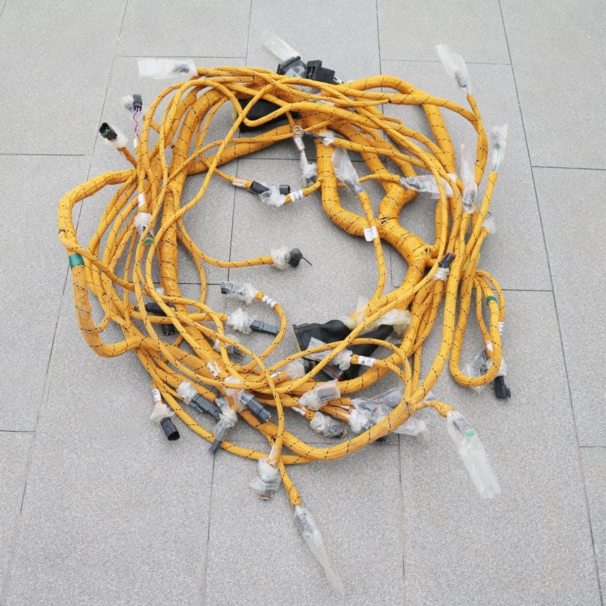 2584952 CAT Truck Engine Caterpillar Start Testing Cable 1 04b6